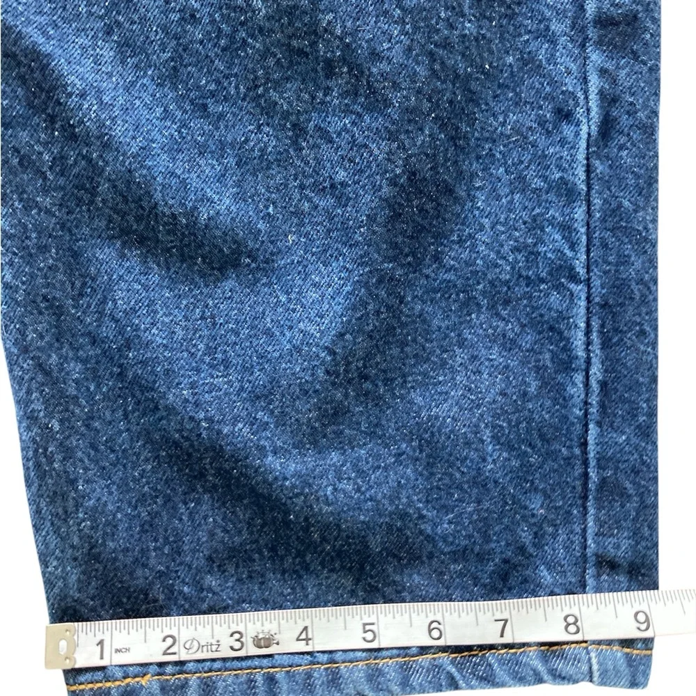 Levi's 550 5 pocket Relaxed Blue Jeans with Classic Denim Style 42x29